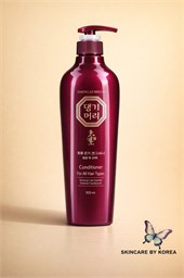 Daeng Gi Meo Ri  Разглаживающий кондиционер для всех типов волос Gold Conditioner For All Hair Types 500 мл 05616